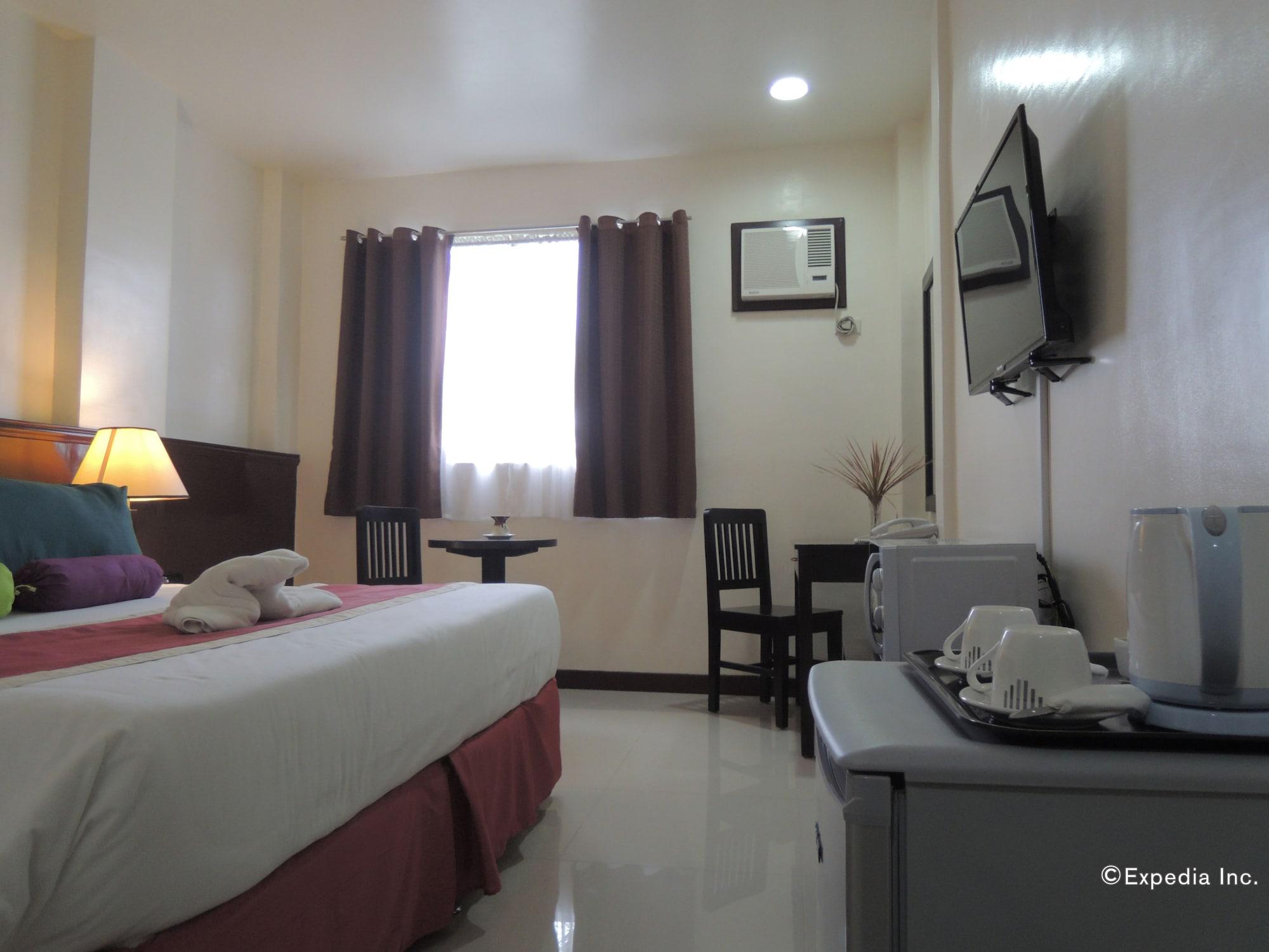 Days Hotel Cebu - Toledo エクステリア 写真